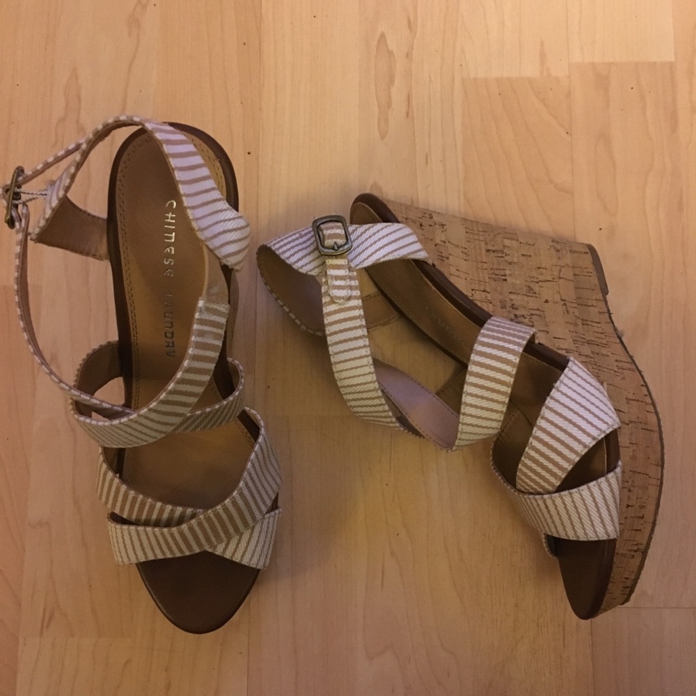 Chinese laundry cork white/tan stripe wedges 10